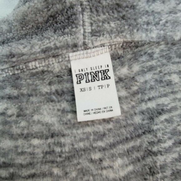 Victorias Secret Pink XS/S Plush Fleece Reversible Fair Isle‎ Hooded Robe - Picture 6 of 8
